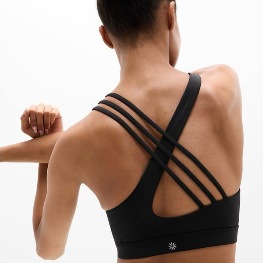 Athleta Train Free Sports Bra EUC